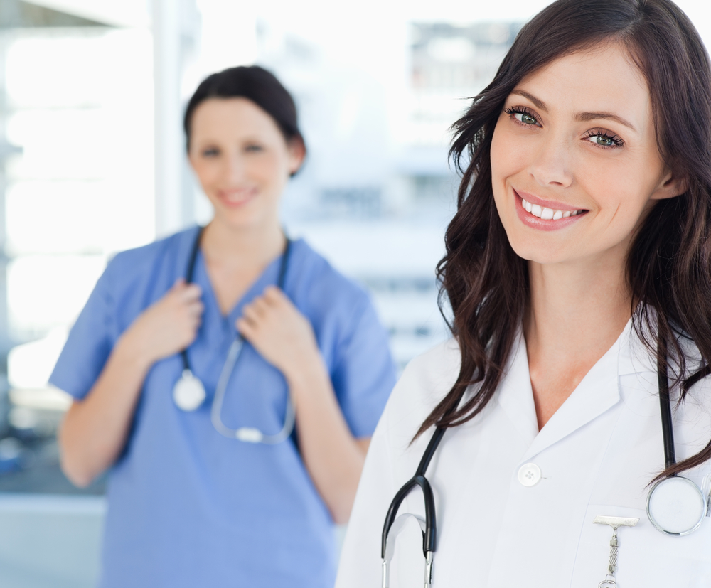 therapist discussing methadone vs buprenorphine treatment comparison